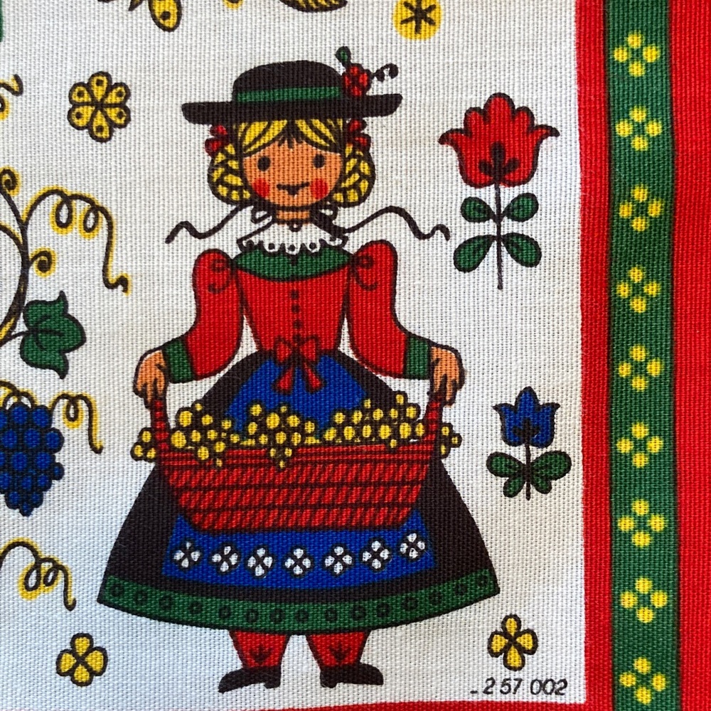 Colorful German wine Themed Tea Towel wall art - Picture 6 of 6